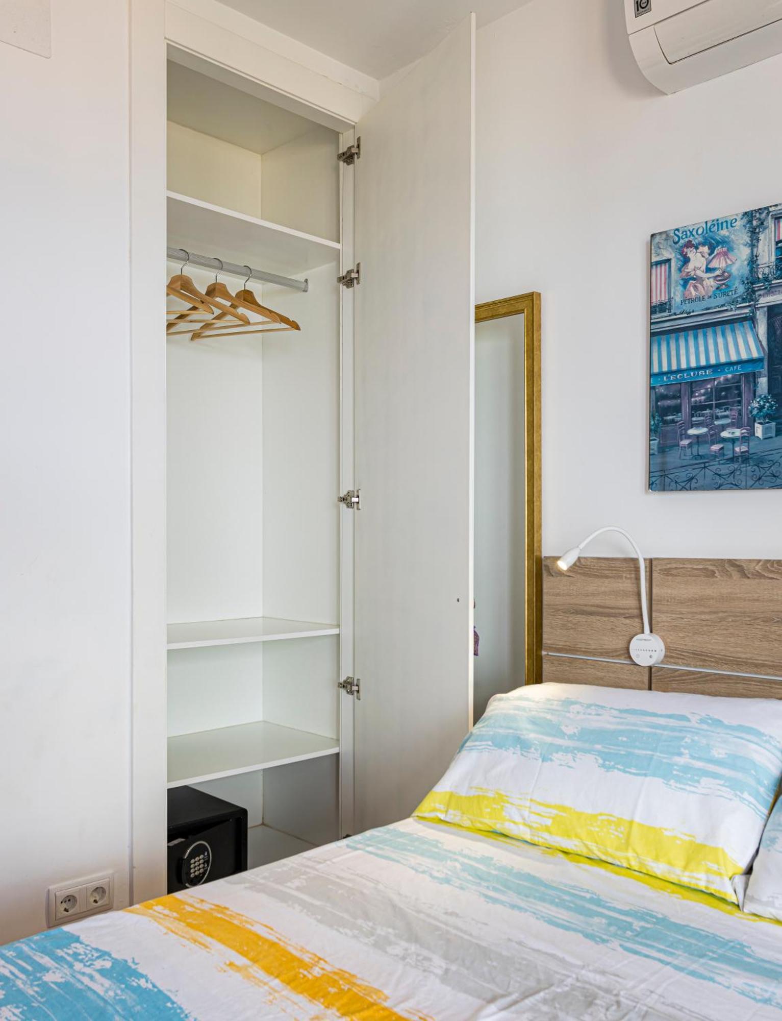 Apartment The Manga Sea View Crystal Clear Water & Sandy Beach, Fibre Wifi & Airco *